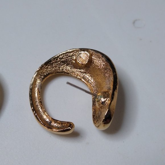 Vintage Heavy Metal U Shaped Stud Earrings - Picture 12 of 15